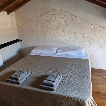 Elena Apartmán Ferrara